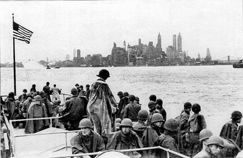 Picture - 4th Infantry Division leaves New York en route to Germany, 1951.